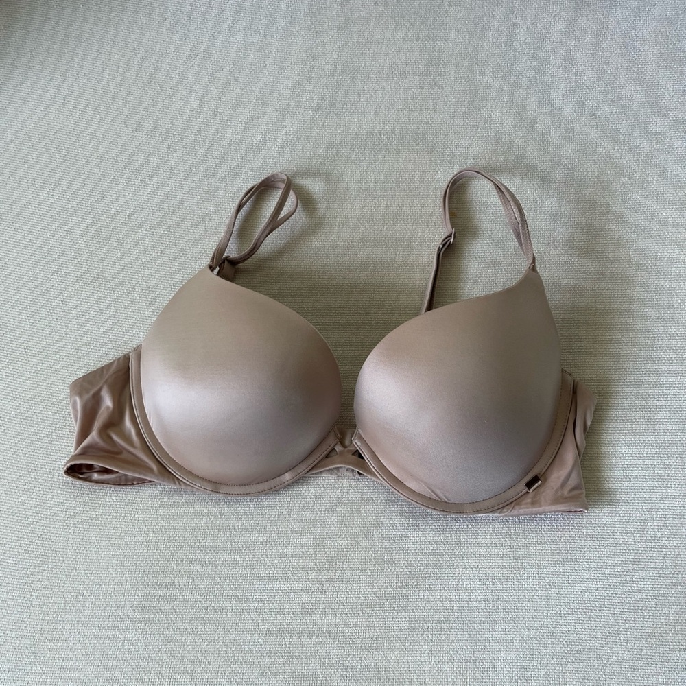 Victoria's Secret Beige Push-Up Bra